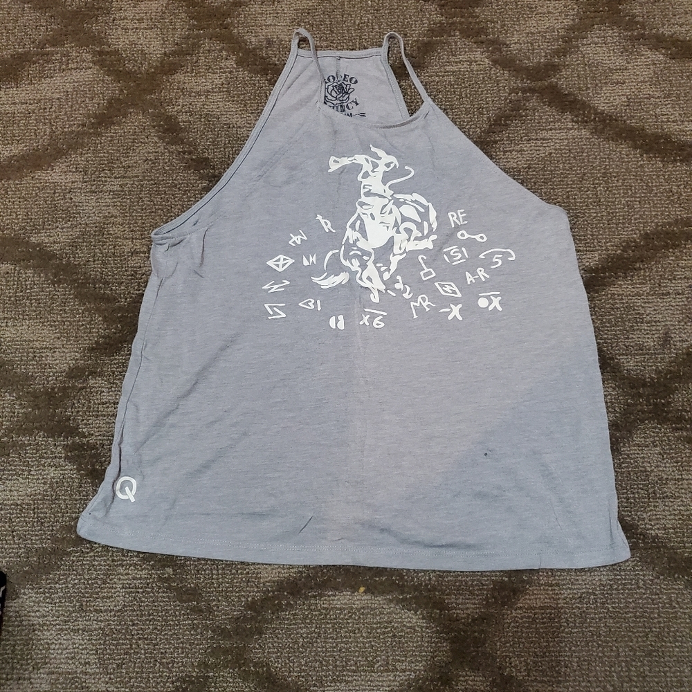Tank tops - Picture 3 of 3